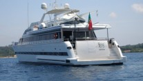 QUEEN SOUTH -  Aft View
